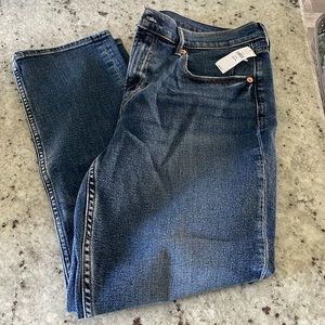 NWT GAP Vintage Slim Mid Rise Jeans 12/31 R
